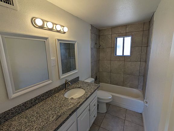 5th image of 1890 S Walnut Ave APT 5