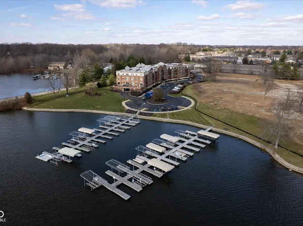 20971 Shoreline Ct APT 214, Noblesville, IN 46062