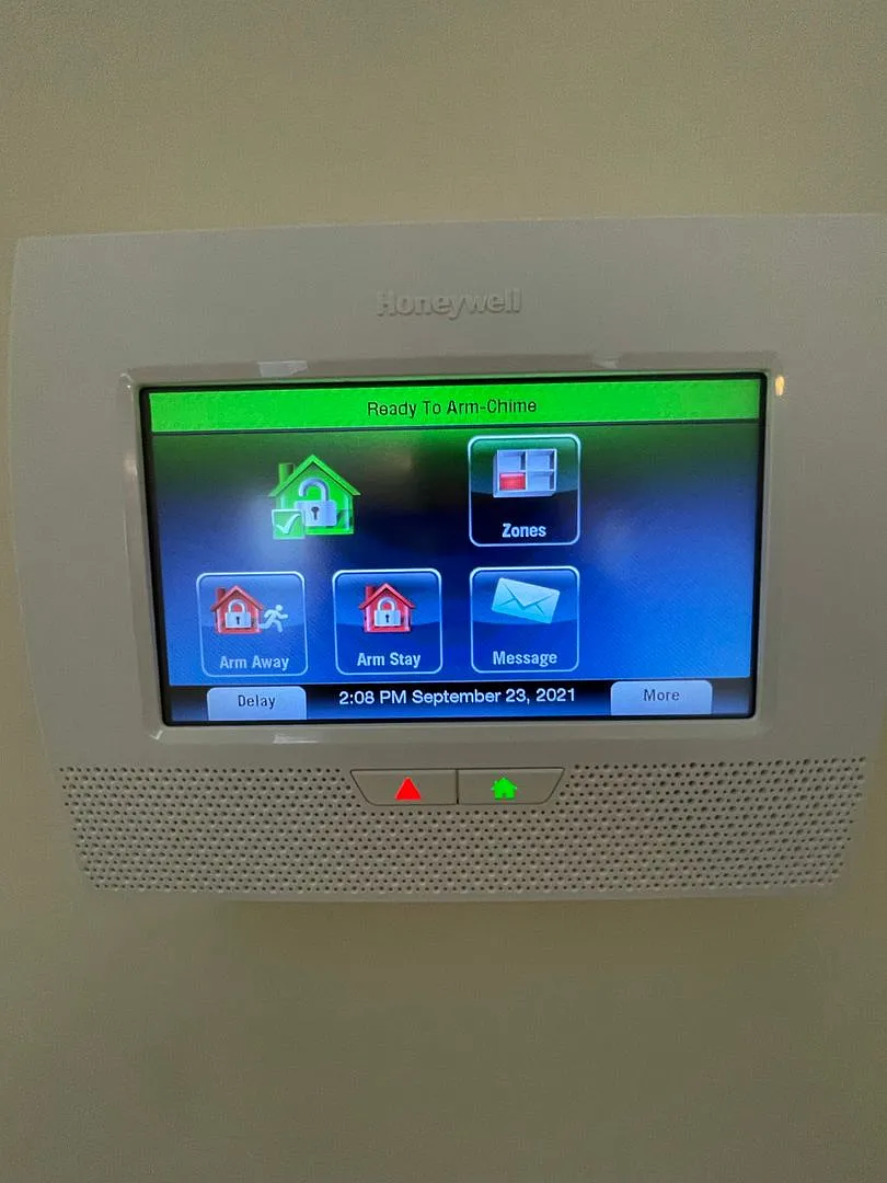 Pre-leasing for 26-27 school year — Photo 4
