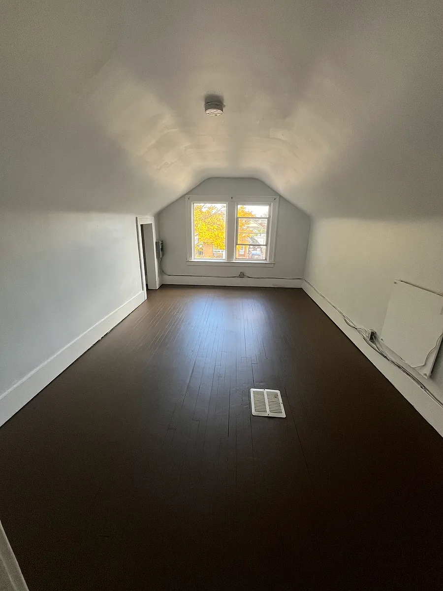 Building Photo - 1721 Saint Luke Rd #1