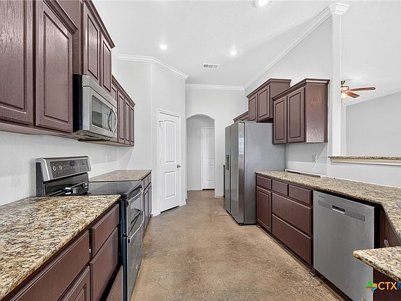 5th image of 3409 Plateau St