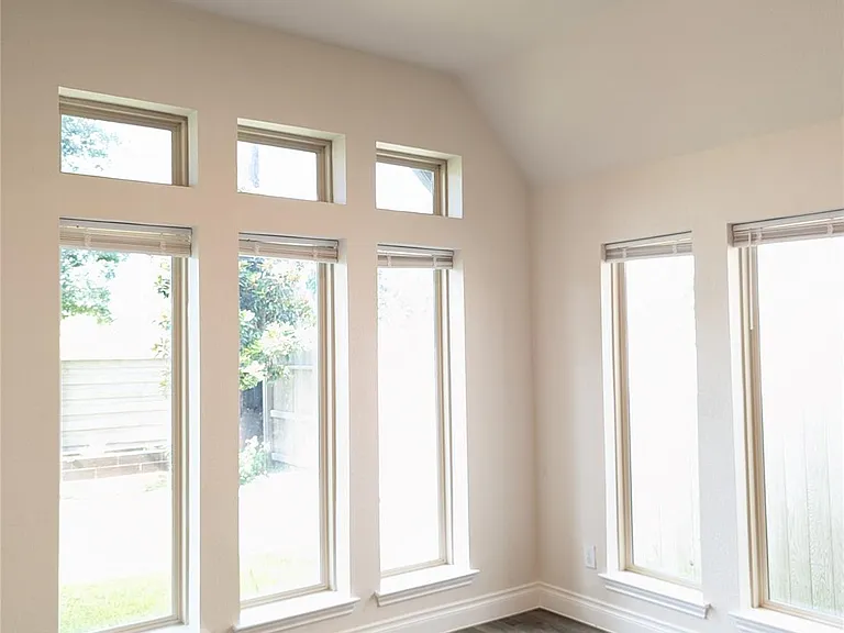 2043 Blackhawk Ridge Ln — Photo 23