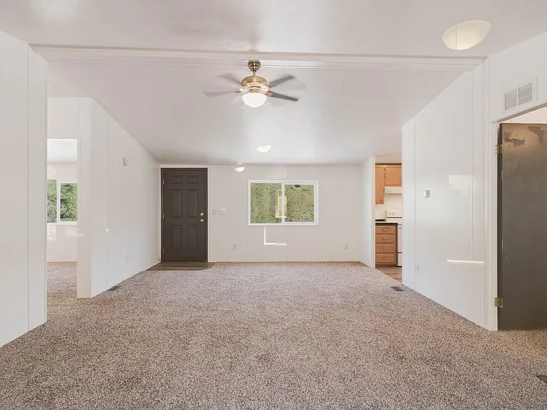 9192 Olalla Canyon Rd — Photo 2