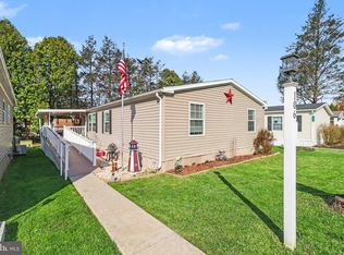 106 Madge Dr, Lancaster, PA