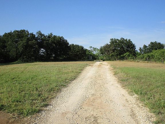 5th image of 1570 County Road 125