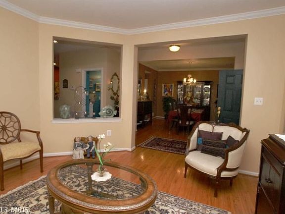 5th image of 13605 Custis St