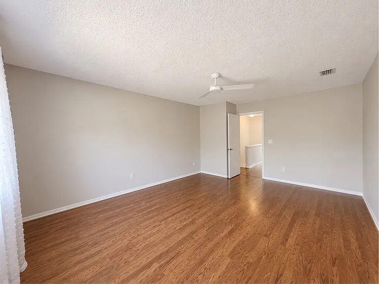 1746 Ocean Grove Dr — Photo 14
