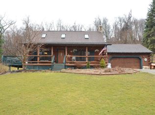 3028 Hogback Rd, Finleyville, PA 15332