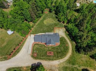 6811 Branson Mill Rd, Pleasant Garden, NC 27313