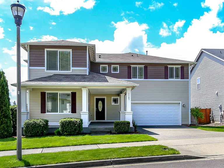 1187 Swan Loop — Photo 4