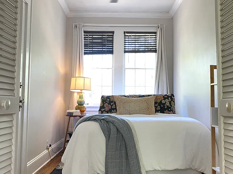 21 Peachtree Memorial Dr NW #10 — Photo 8