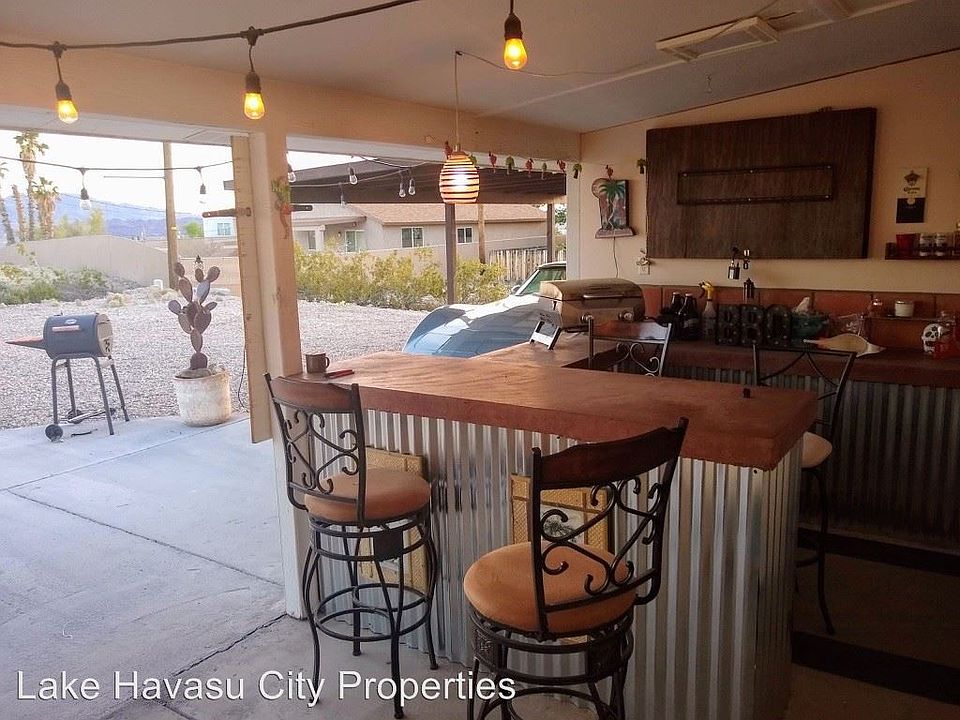 1st image of 2890 Castaway Dr