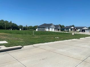 717 E 8th St, Stromsburg, NE 68666