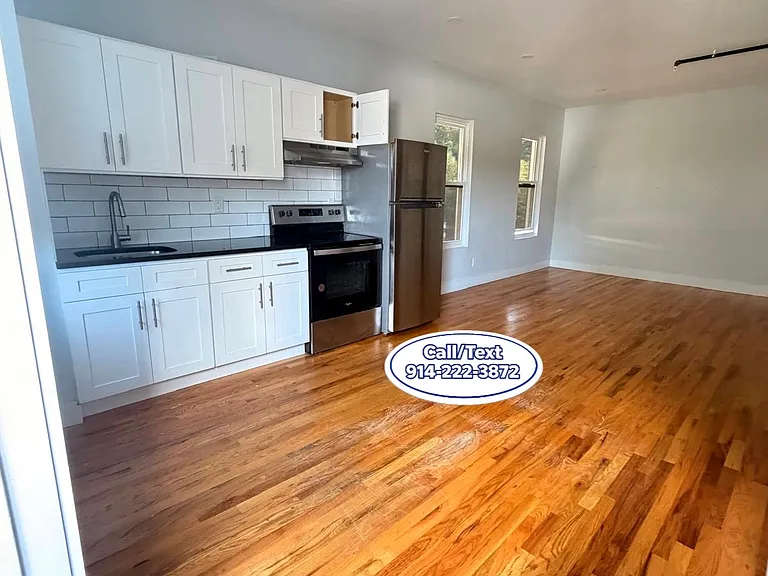103 Yonkers Ave #2R — Photo 2