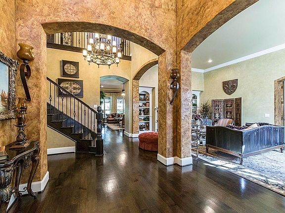 5th image of 1030 Wagner Way