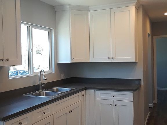 4th image of 5700 S St Andrews Pl