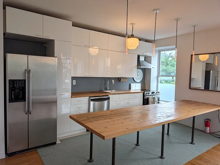 46 Putnam Ave #3 — Photo 2