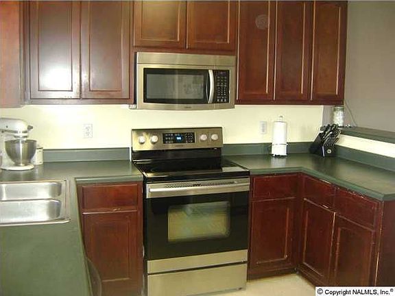 2nd image of 256 Mountain Creek Dr