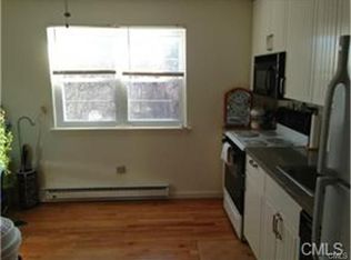 18 Belair Dr, New Milford, CT 06776