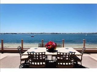 3704 Riviera Dr, San Diego, CA 92109
