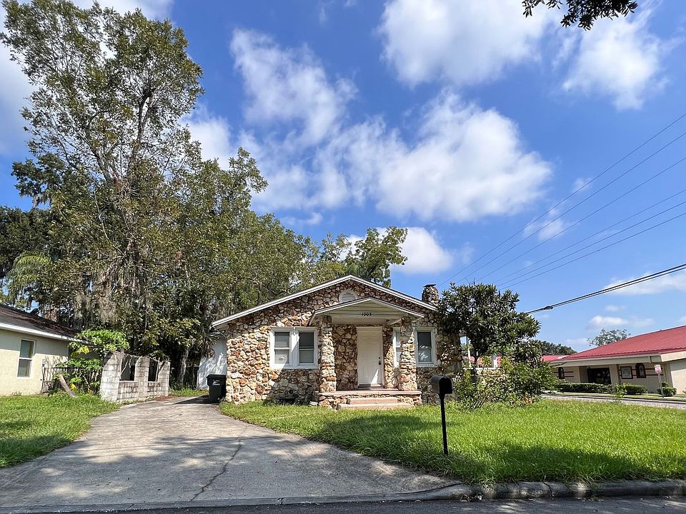 1st image of 1003 W 8th St #1320