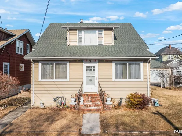 216 E 4th St, Clifton, NJ 07011