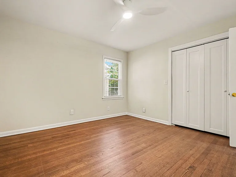 490 Lynnhaven Dr SW — Photo 19
