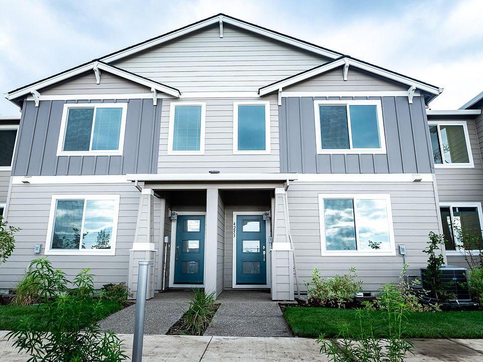 1st image of 4253 SE Sweetgum Ln #2