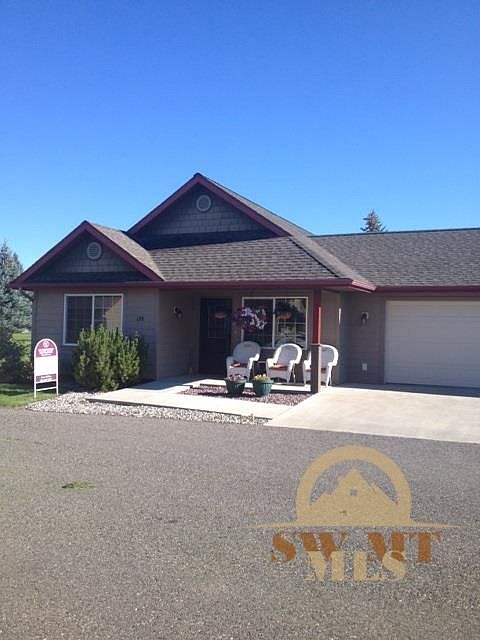1st image of 13 Eliza Dr Unit B