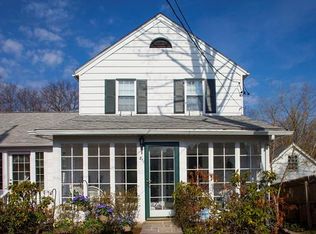 811 Harmon Dr, Mamaroneck, NY 10543