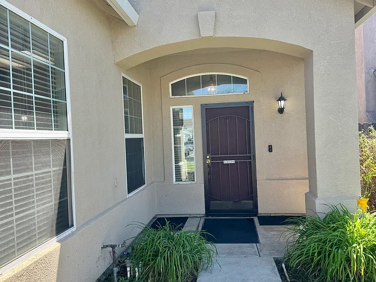 1398 Madelena Ln — Photo 5
