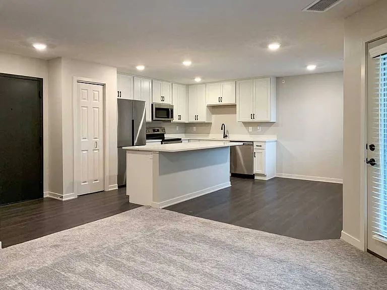 The Knock Apartments — Photo 100
