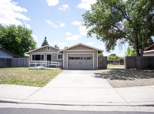 2744 Village Blvd, White City, OR 97503