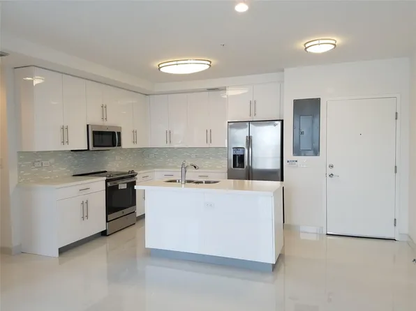 2651 NE 212th Terrace #306, Aventura, FL 33180