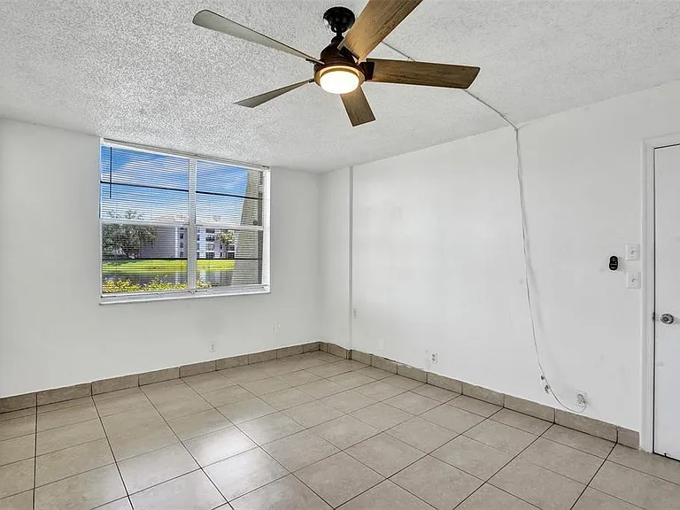 9440 Poinciana Pl #101 — Photo 9