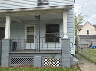 112 E 2nd St, Girard, OH 44420