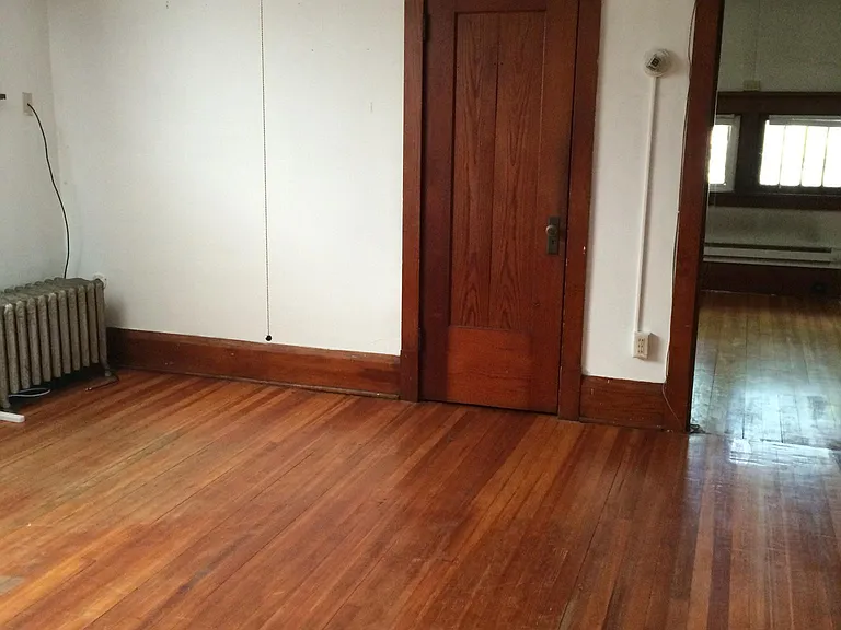 202 E Davenport St #3 — Photo 13