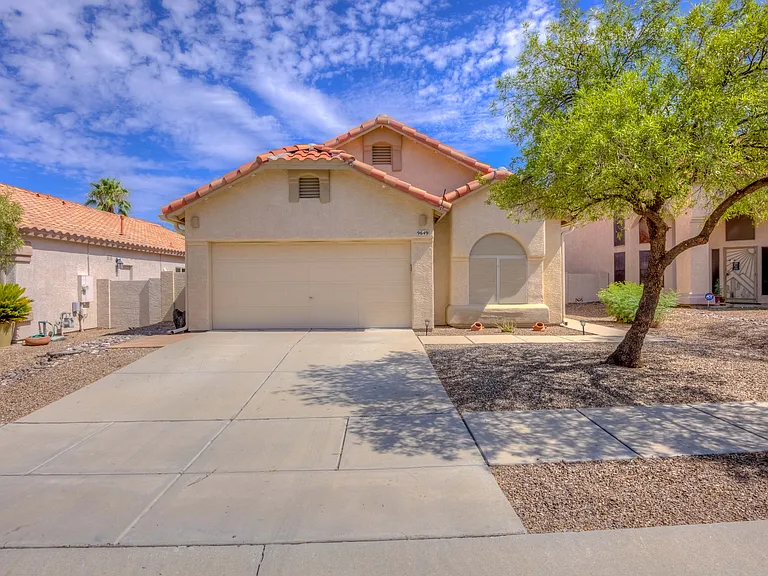 9649 E Briana Ln — Photo 4