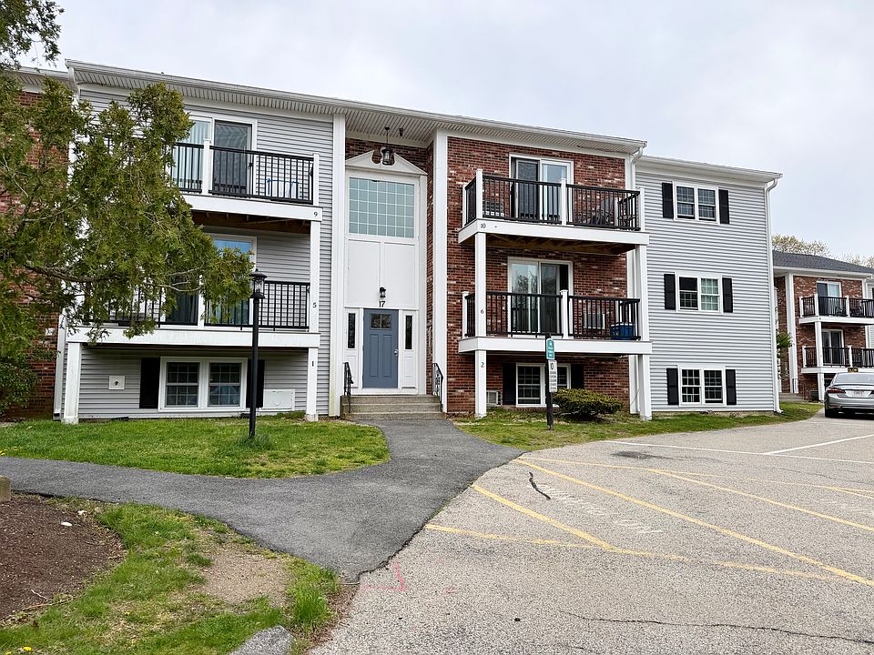 1st image of 17 Chapel Hill Dr APT 8