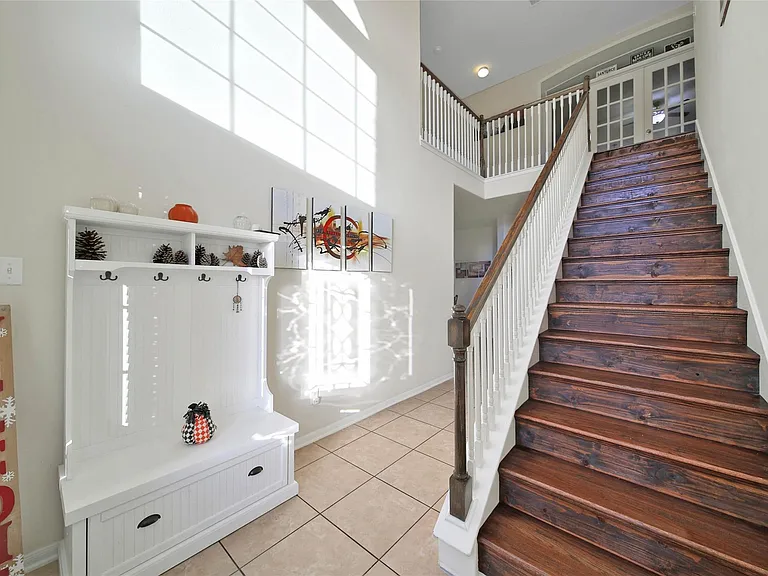4010 Duneberry Trl — Photo 4