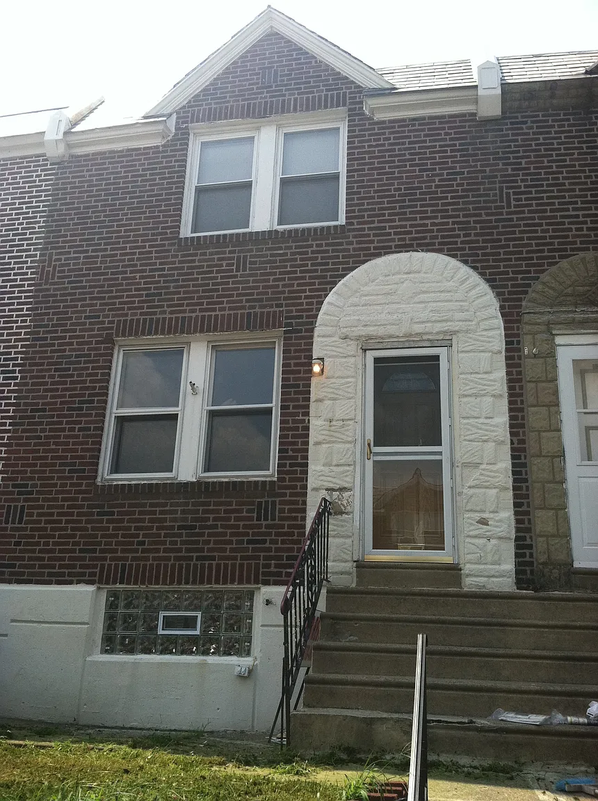 4314 Vista St photo 1