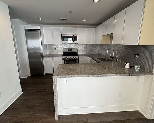 5th image of 1730 Sawtelle Blvd APT 311