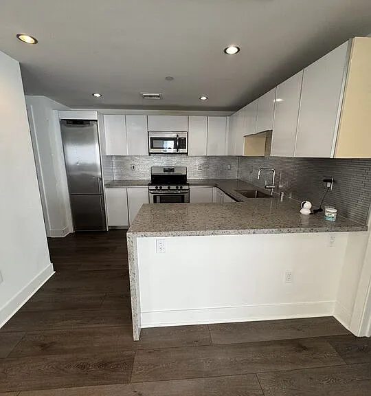 1730 Sawtelle Blvd #311 — Photo 5