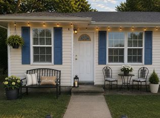 107 Chestnut St #D, Monett, MO 65708