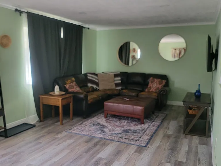 1405 Bates Dr — Photo 9