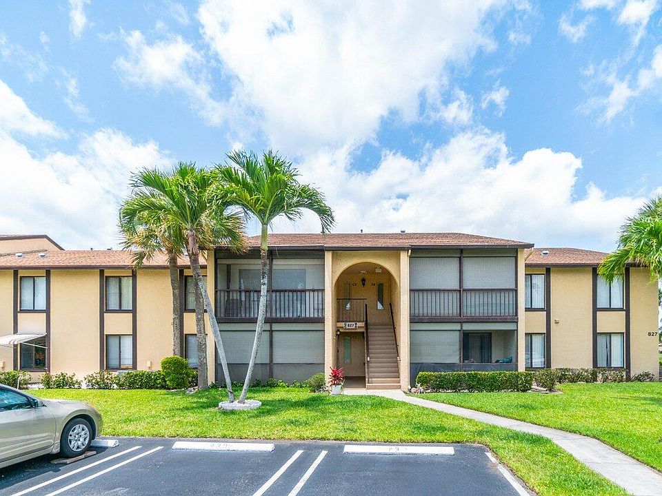 1st image of 827 Sky Pine Way