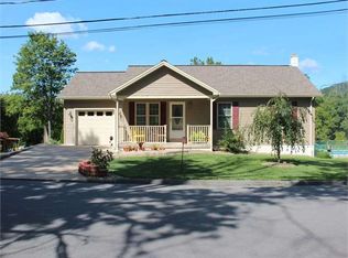 107 Oak Ln, Flemington, PA 17745