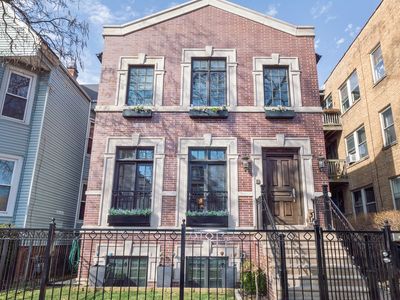 2148 W Grace St #1, Chicago, IL, 60618