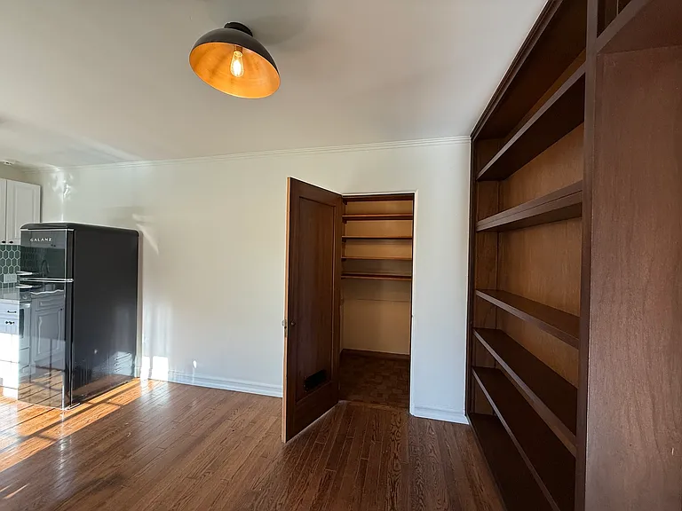 39 Gonzales St #1 — Photo 9