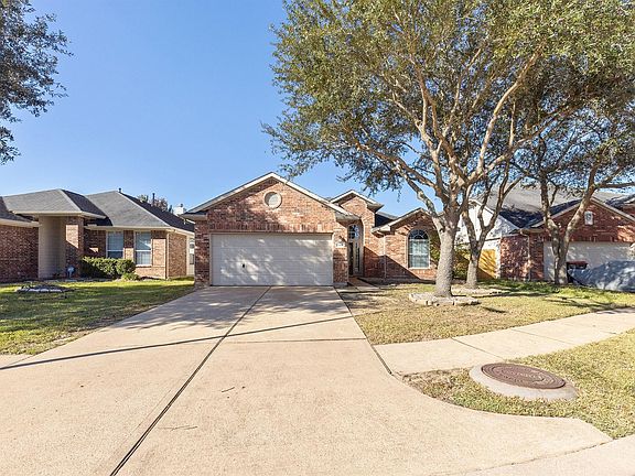3rd image of 15227 Willowhurst Drive